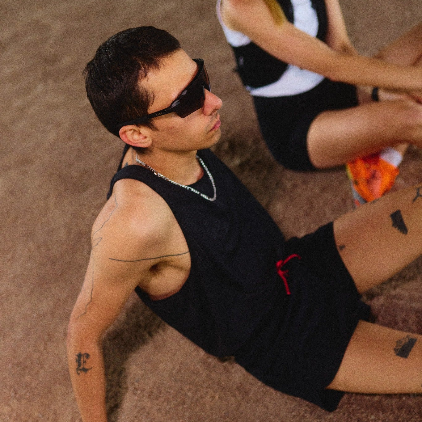 STRYVE II sunglasses Matte Black
